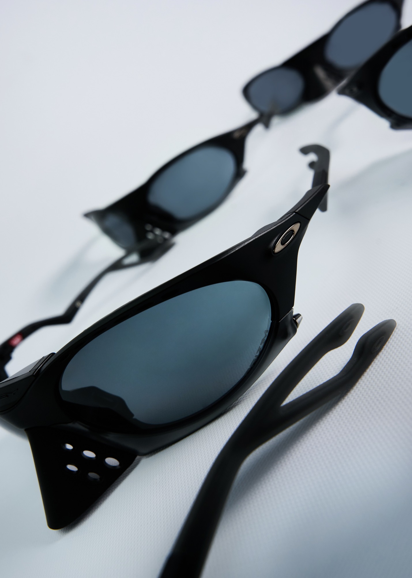 Oakley sport sunglasses — detail